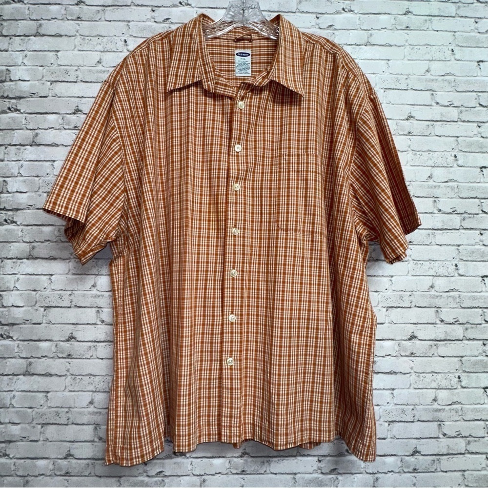 Old Navy Men XXL Button Up Shirt Orange Plaid Short Sleeve Pocket Spread Collar